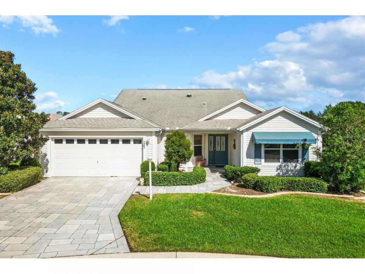 Picture of Home For Sale in The Villages, Florida, United States