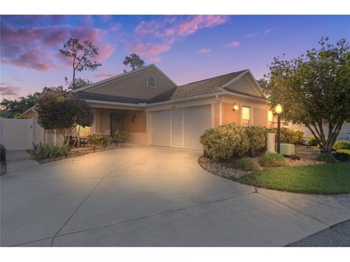 Picture of Home For Sale in The Villages, Florida, United States