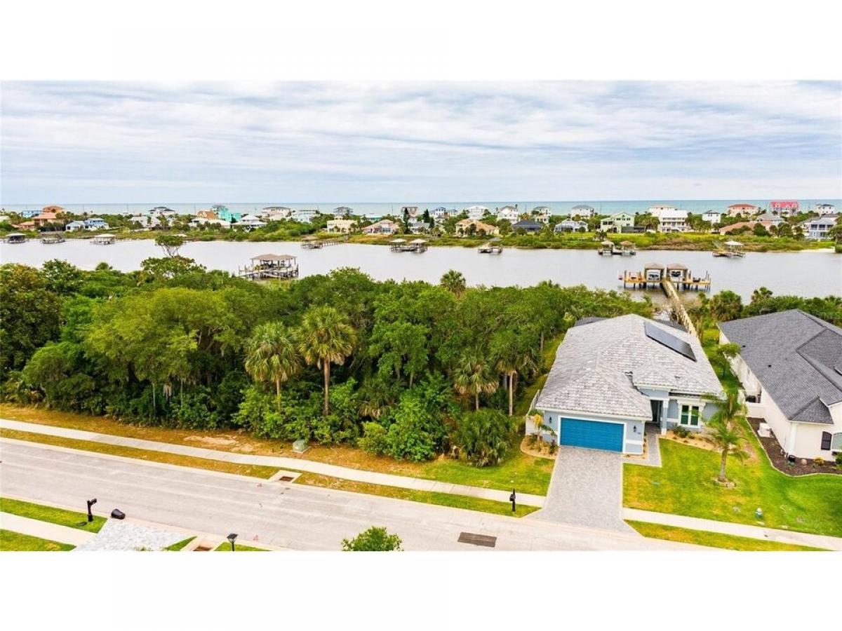 Picture of Residential Land For Sale in Palm Coast, Florida, United States