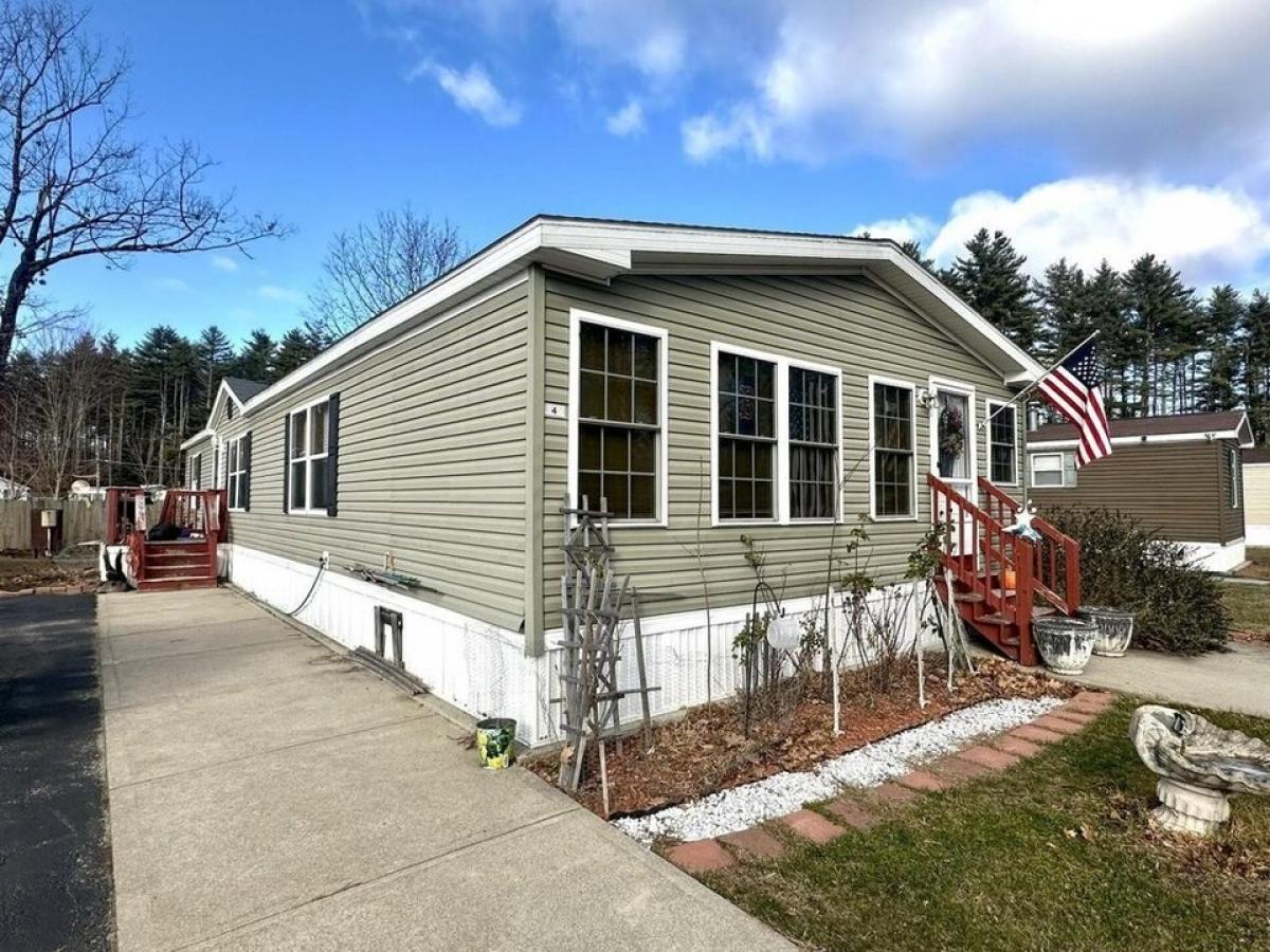 Picture of Home For Sale in Keene, New Hampshire, United States