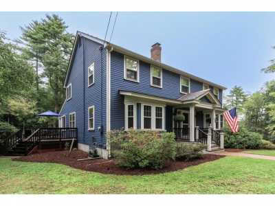 Home For Sale in New Boston, New Hampshire