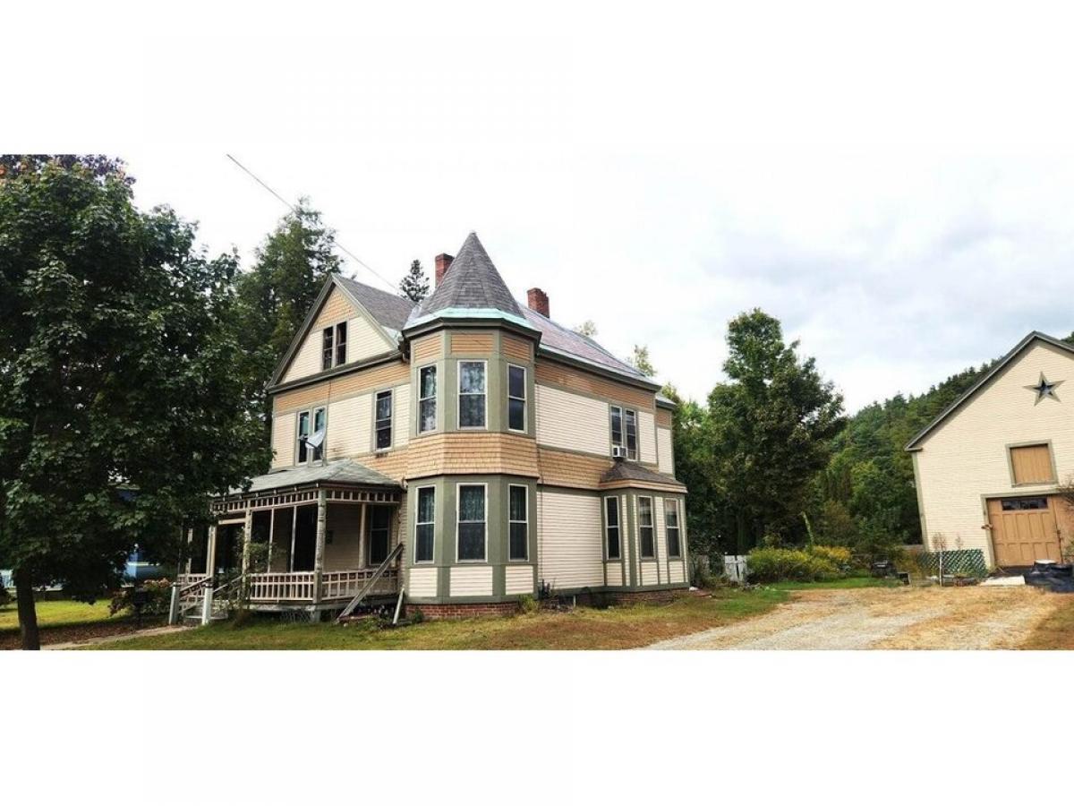 Picture of Home For Sale in Winchester, New Hampshire, United States