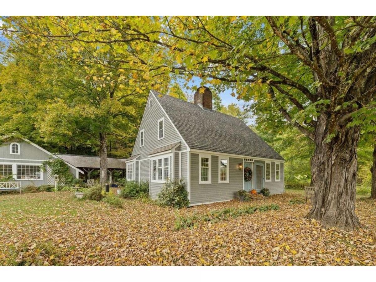 Picture of Home For Sale in Rockingham, Vermont, United States