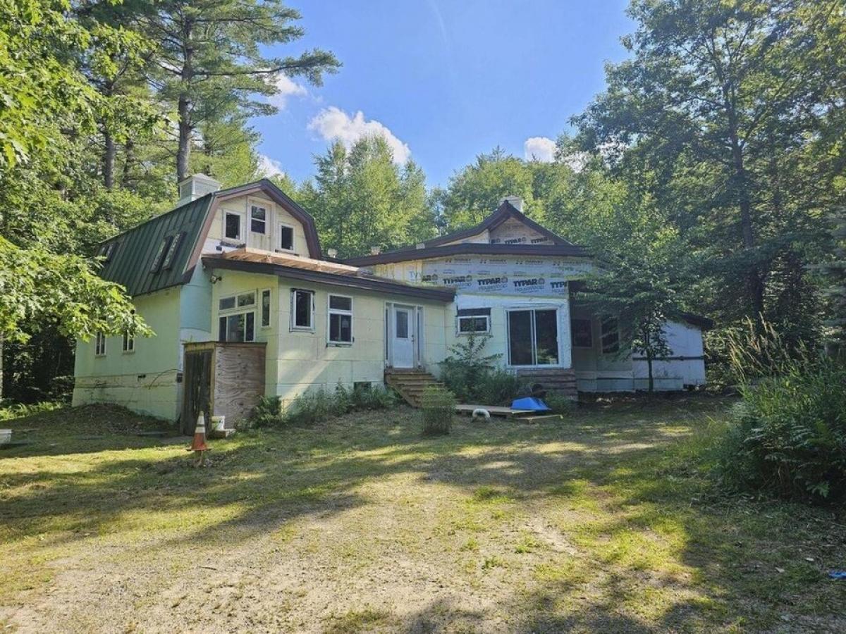 Picture of Home For Sale in Fitzwilliam, New Hampshire, United States