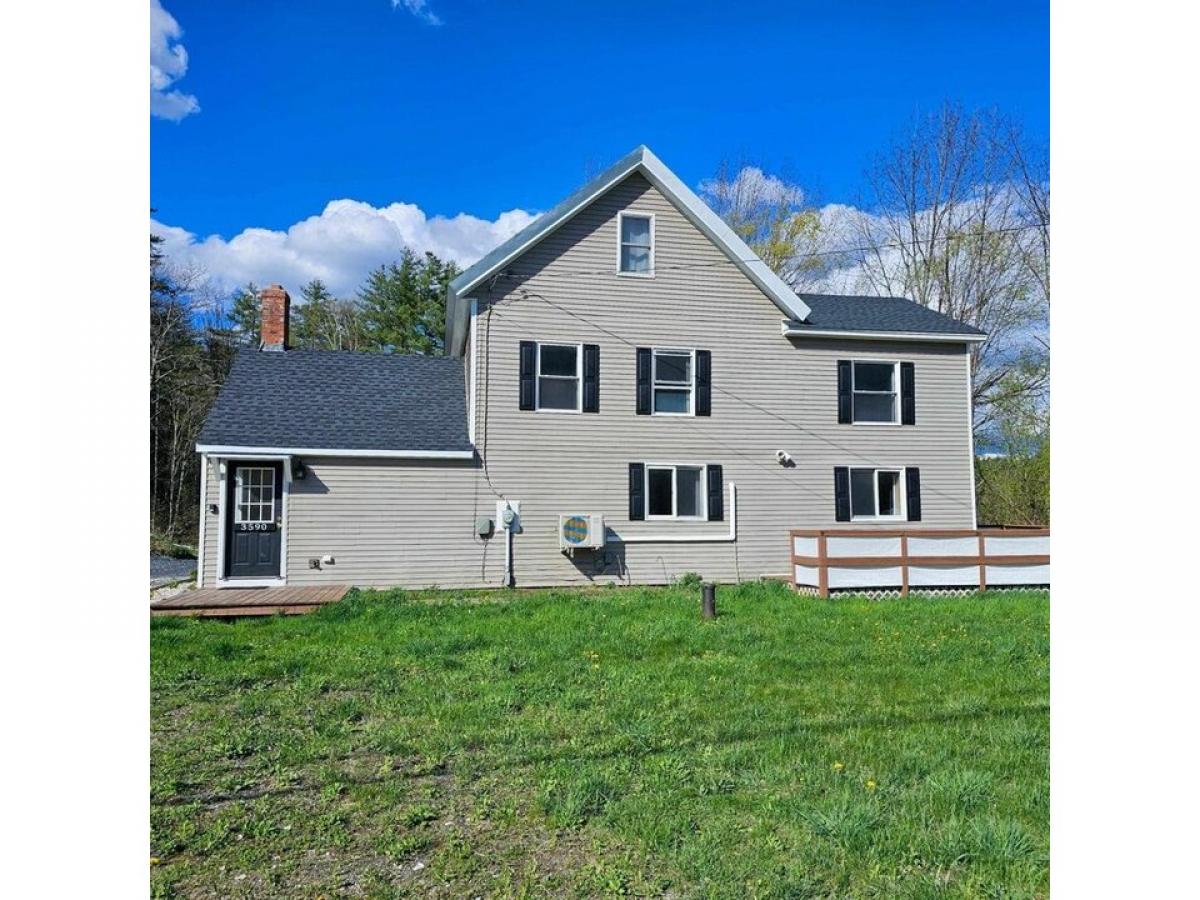 Picture of Home For Sale in Chester, Vermont, United States