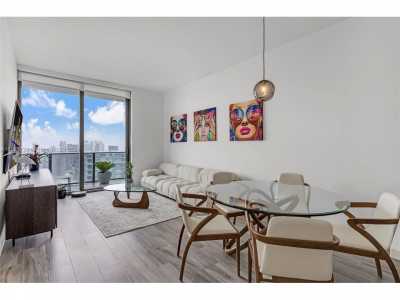 Home For Rent in Miami, Florida