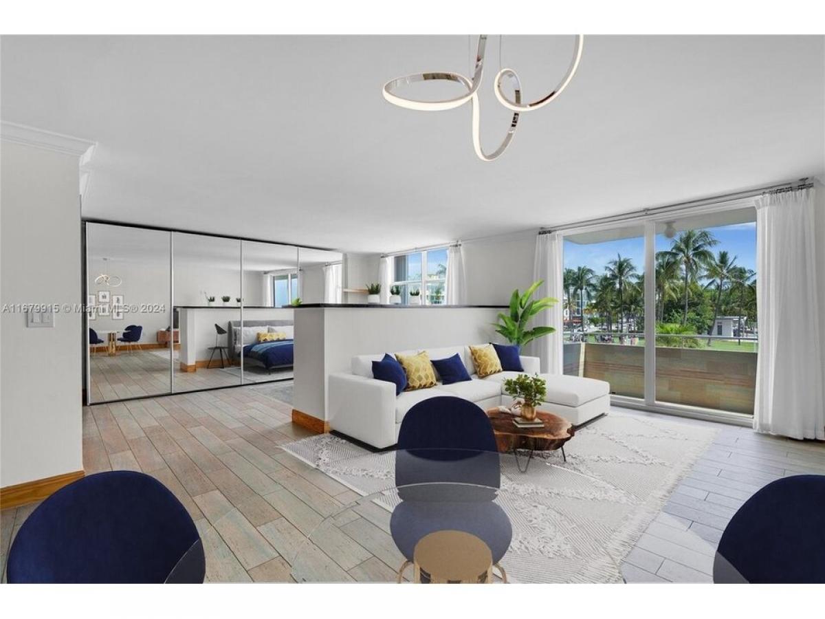 Picture of Home For Sale in Miami Beach, Florida, United States