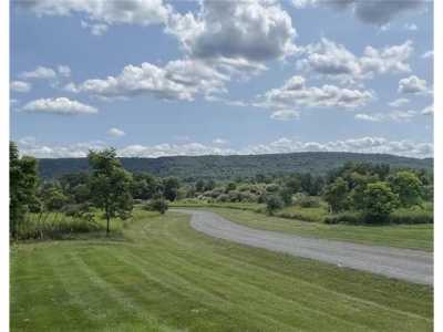 Home For Sale in Mahoning, Pennsylvania