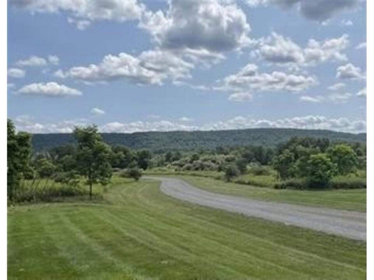 Picture of Home For Sale in Mahoning, Pennsylvania, United States