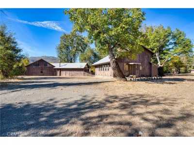 Home For Sale in Upper Lake, California