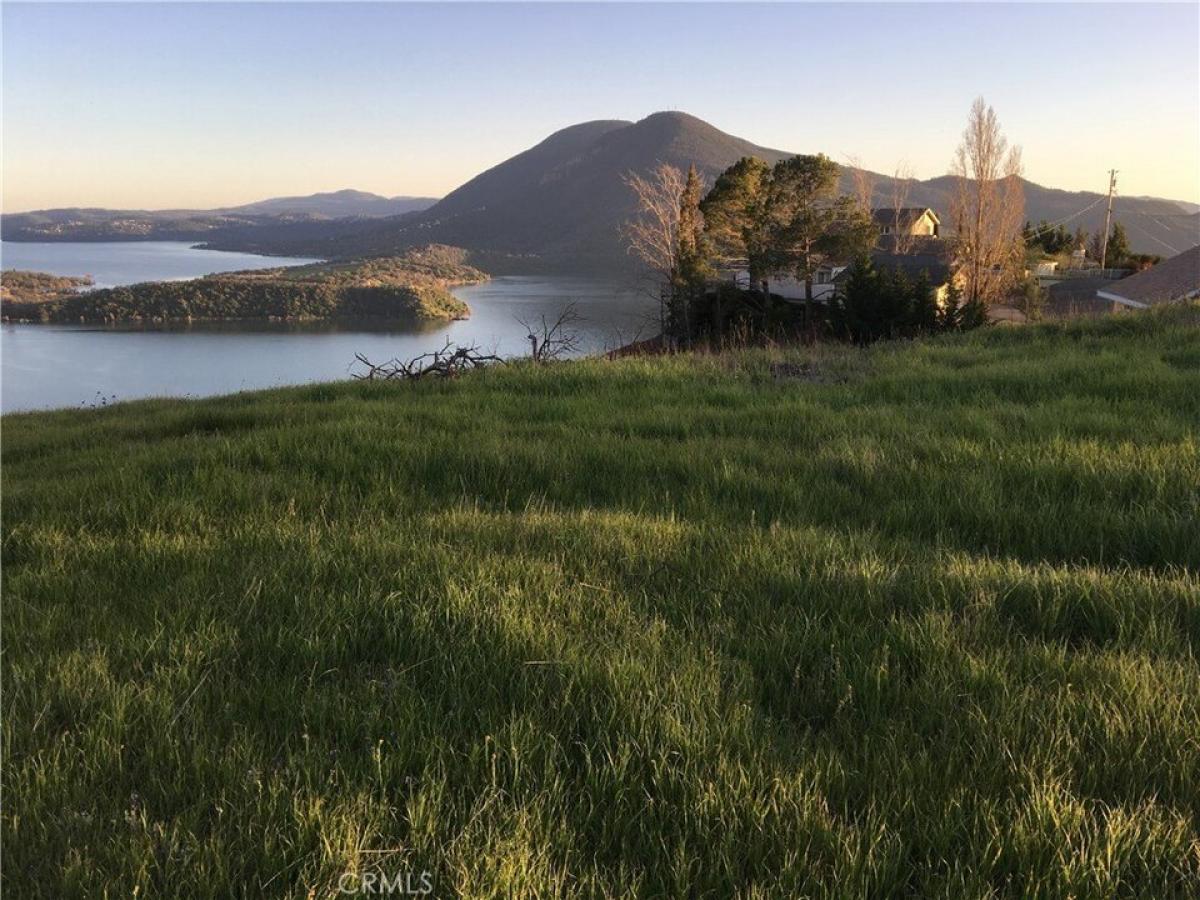 Picture of Residential Land For Sale in Glenhaven, California, United States