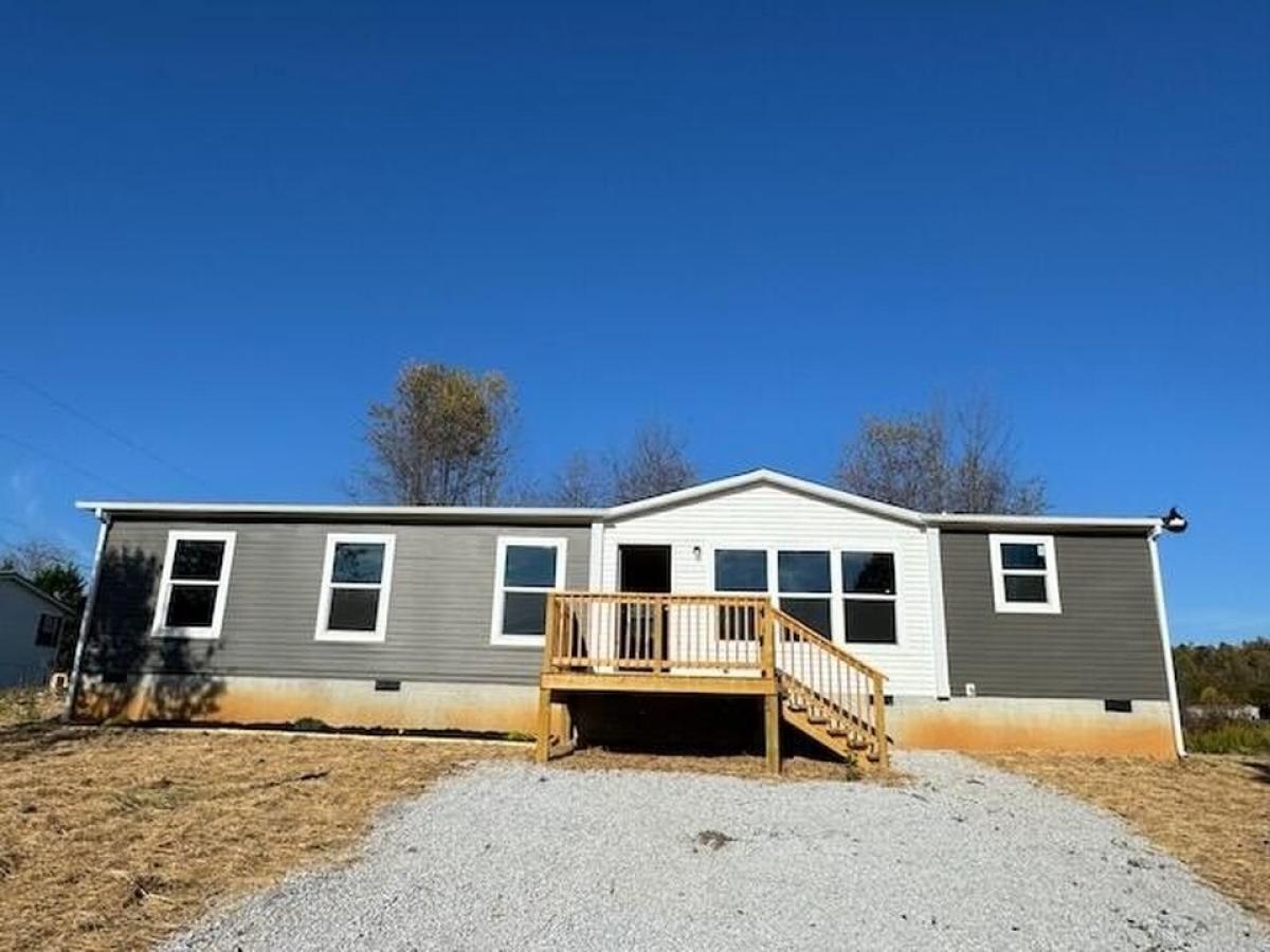 Picture of Home For Sale in Chuckey, Tennessee, United States