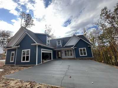 Home For Sale in Talbott, Tennessee