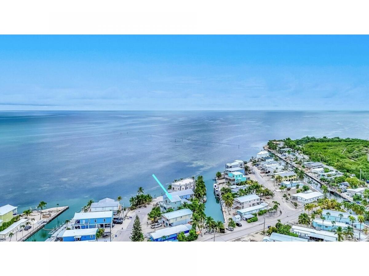 Picture of Home For Sale in Geiger Key, Florida, United States