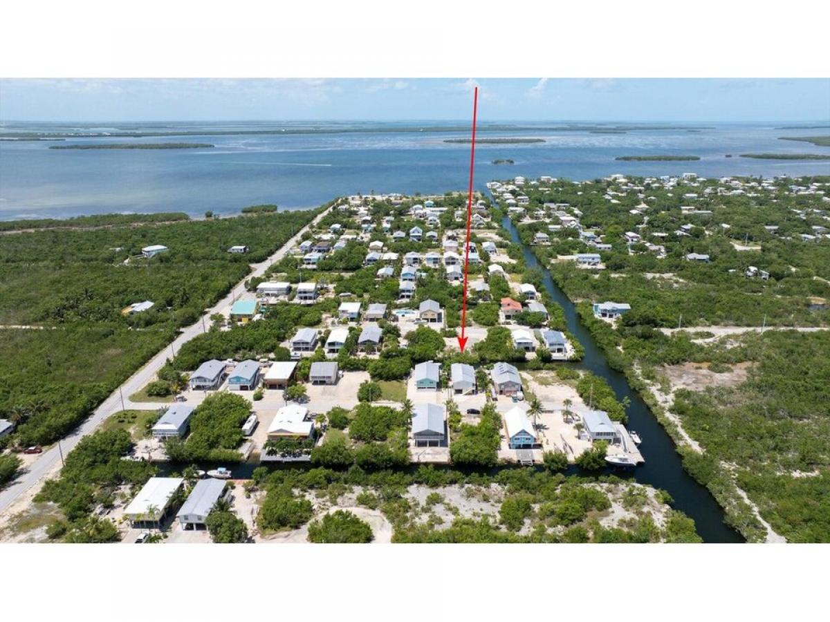 Picture of Home For Sale in Big Pine Key, Florida, United States