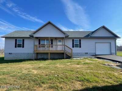 Home For Sale in Pikeville, Tennessee