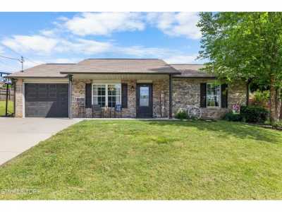 Home For Sale in Corryton, Tennessee