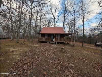 Home For Sale in Jamestown, Tennessee