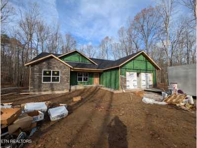 Home For Sale in Grimsley, Tennessee