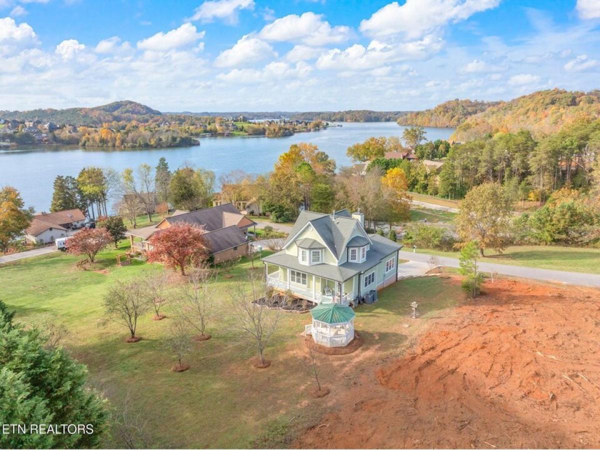 Picture of Home For Sale in Greenback, Tennessee, United States