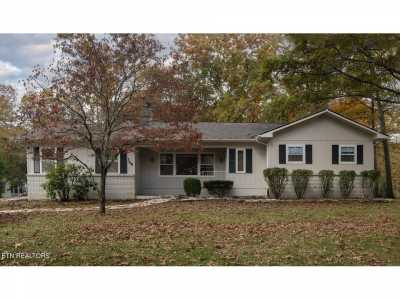 Home For Sale in Fairfield Glade, Tennessee