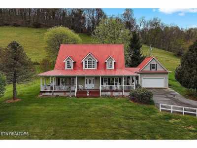 Home For Sale in Elizabethton, Tennessee