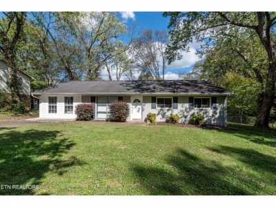 Home For Sale in Maryville, Tennessee