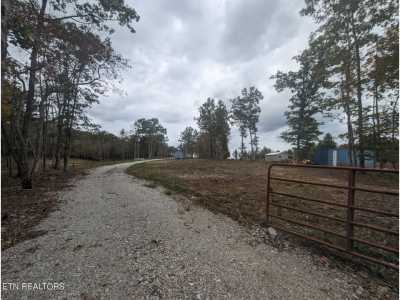 Residential Land For Sale in Deer Lodge, Tennessee