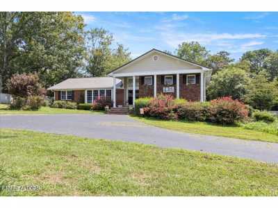 Home For Sale in Madisonville, Tennessee