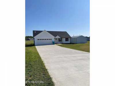 Home For Sale in Crossville, Tennessee