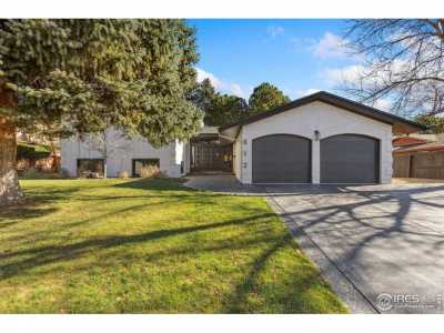 Home For Sale in Lafayette, Colorado