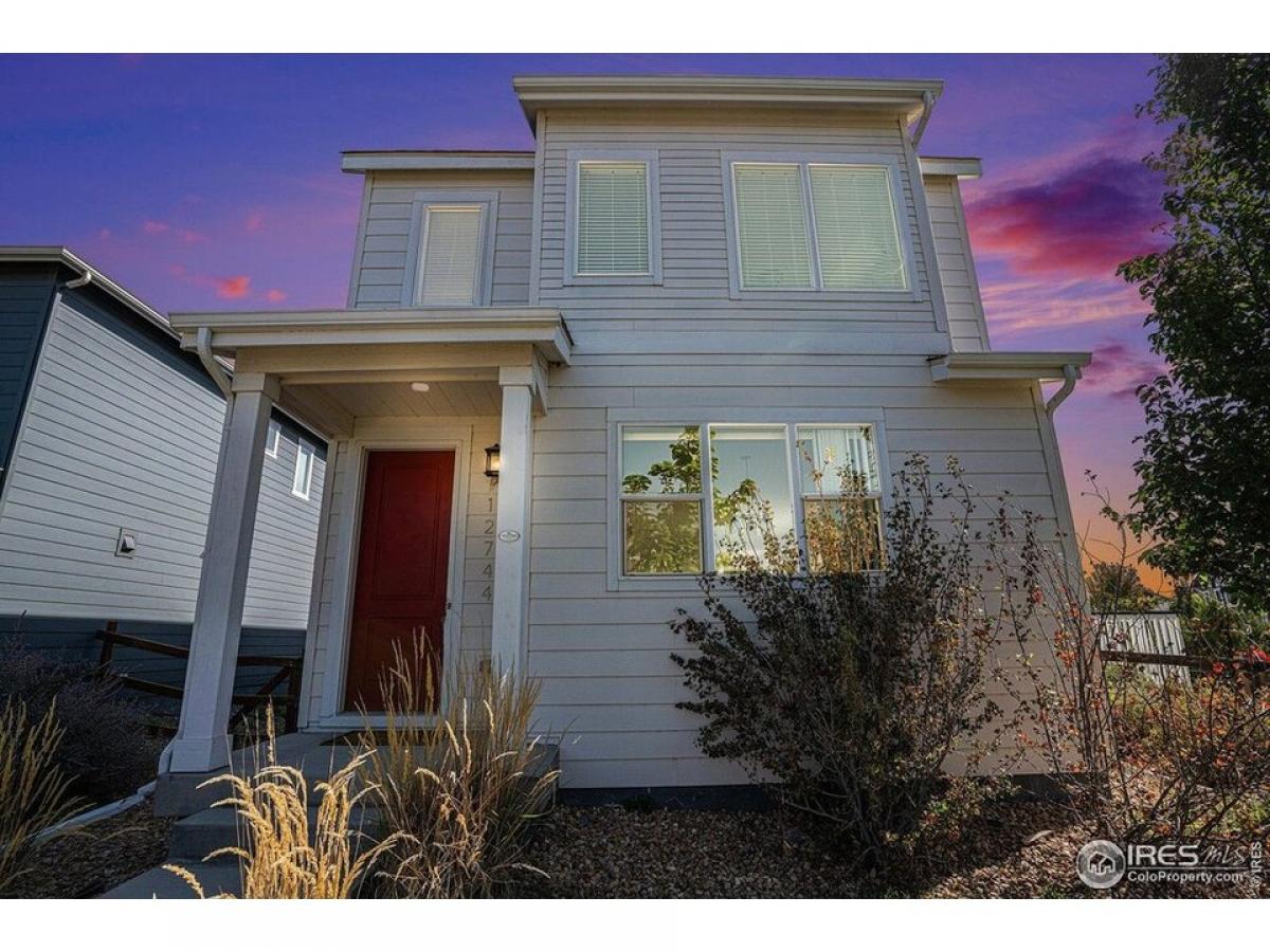 Picture of Home For Sale in Longmont, Colorado, United States