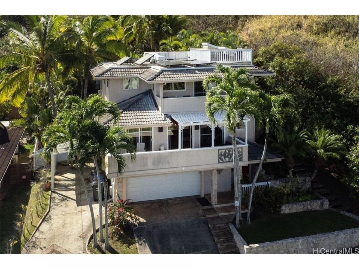 Picture of Home For Sale in Kailua, Hawaii, United States