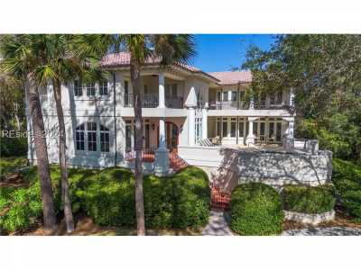 Home For Sale in Hilton Head Island, South Carolina