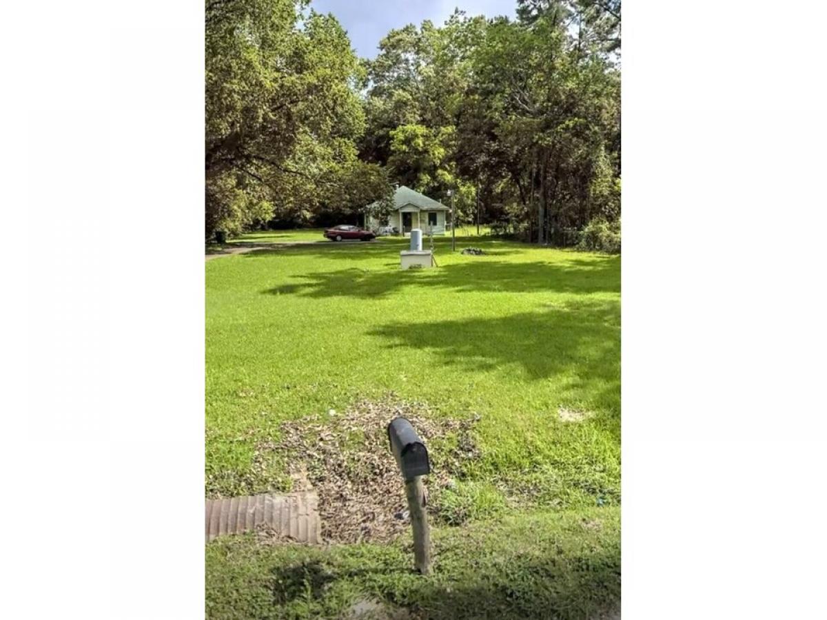 Picture of Residential Land For Sale in Houston, Texas, United States