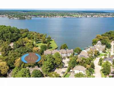 Home For Sale in Montgomery, Texas