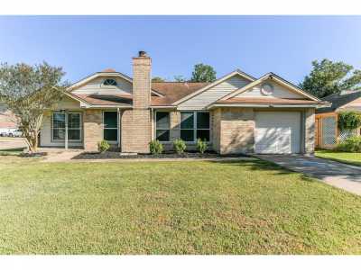 Home For Sale in La Porte, Texas