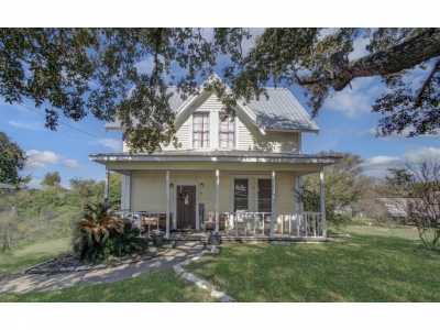 Home For Sale in Brenham, Texas