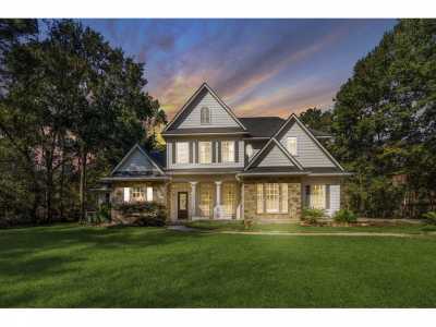 Home For Sale in Magnolia, Texas