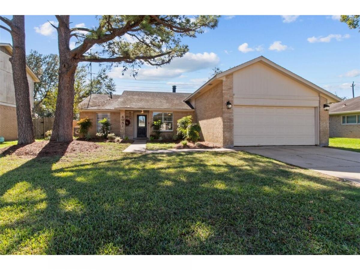 Picture of Home For Sale in Pasadena, Texas, United States