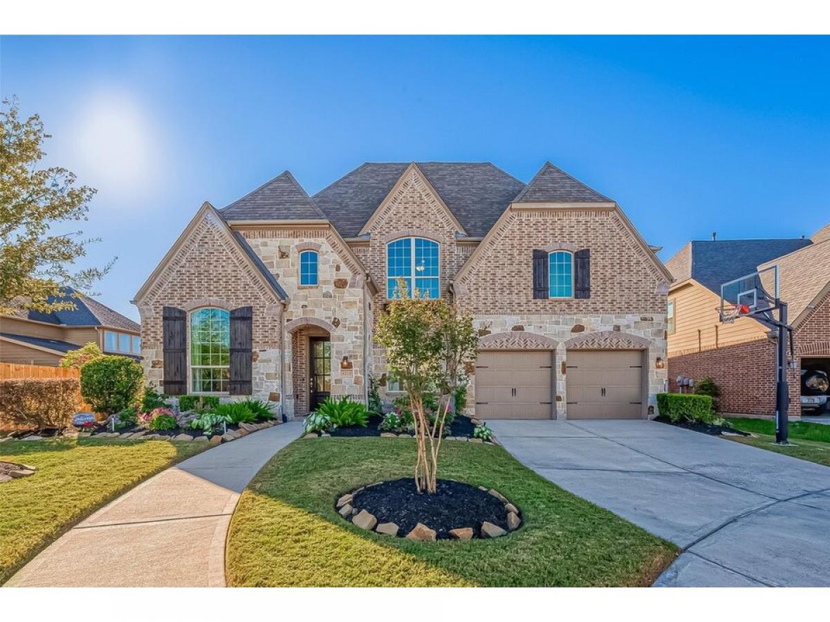 Picture of Home For Sale in Sugar Land, Texas, United States