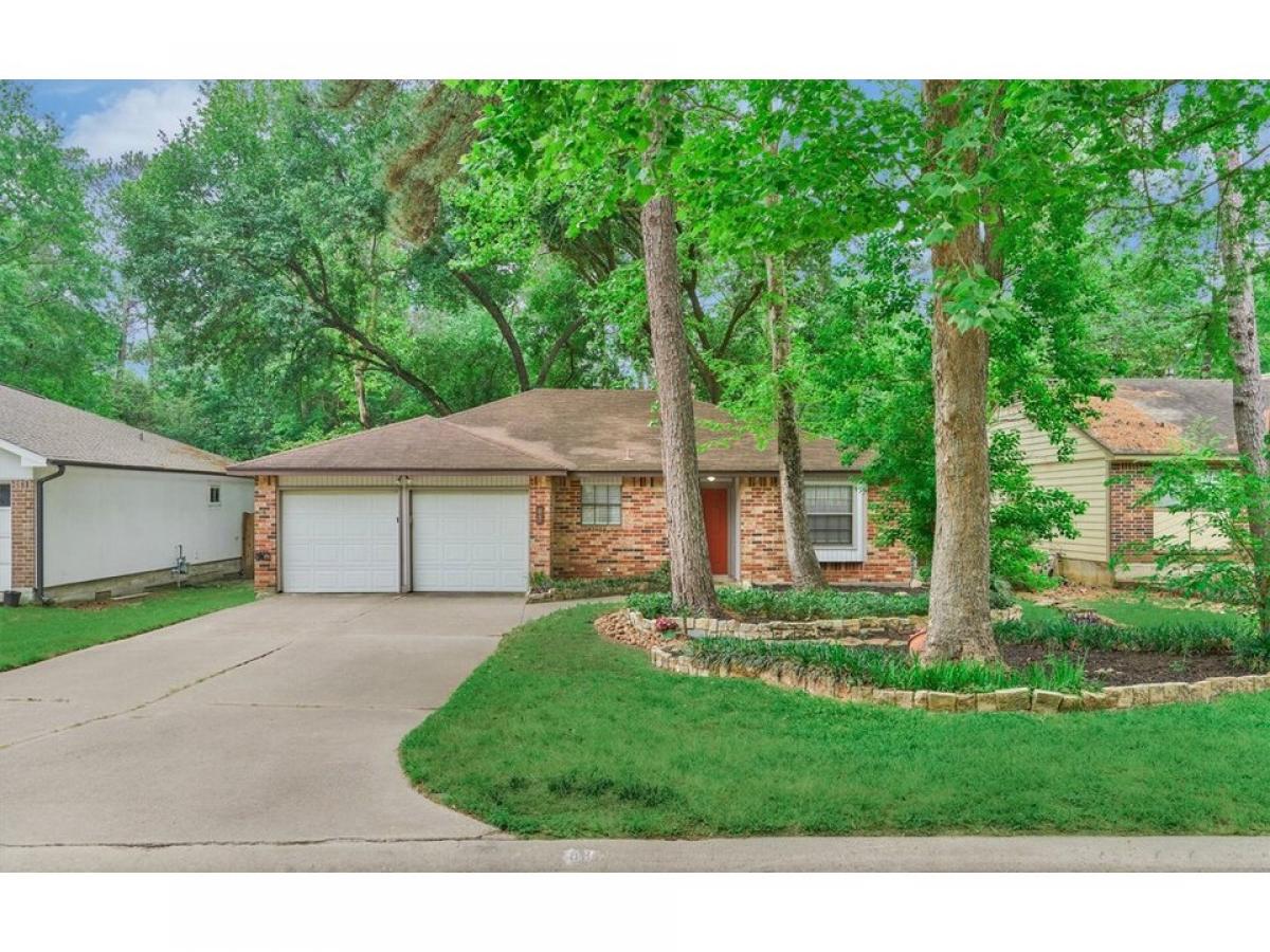 Picture of Home For Sale in The Woodlands, Texas, United States