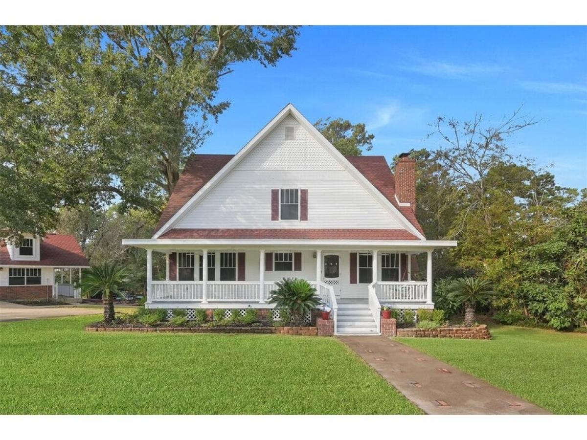 Picture of Home For Sale in Willis, Texas, United States