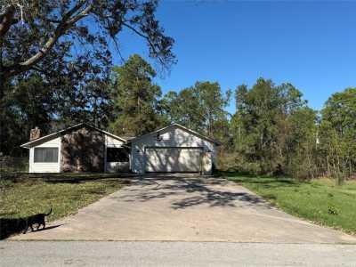 Home For Sale in Onalaska, Texas