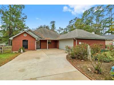 Home For Sale in Willis, Texas