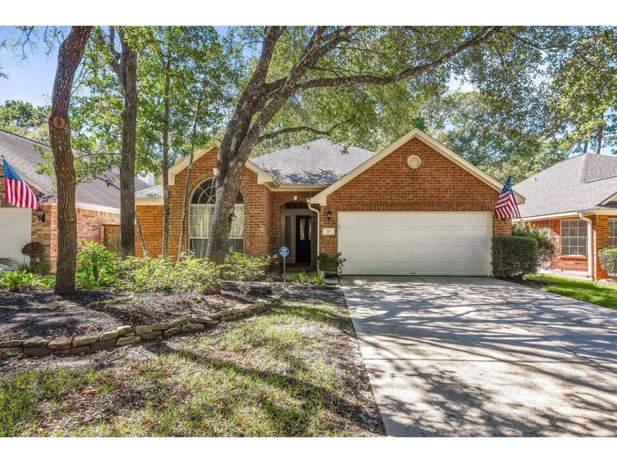 Picture of Home For Sale in The Woodlands, Texas, United States