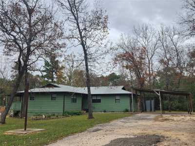 Home For Sale in Willis, Texas