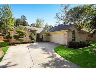 Home For Sale in Conroe, Texas