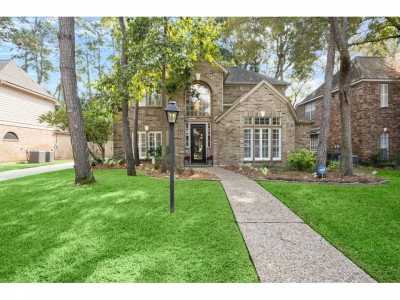 Home For Sale in Tomball, Texas