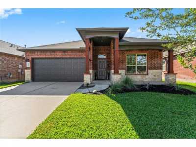 Home For Sale in Tomball, Texas